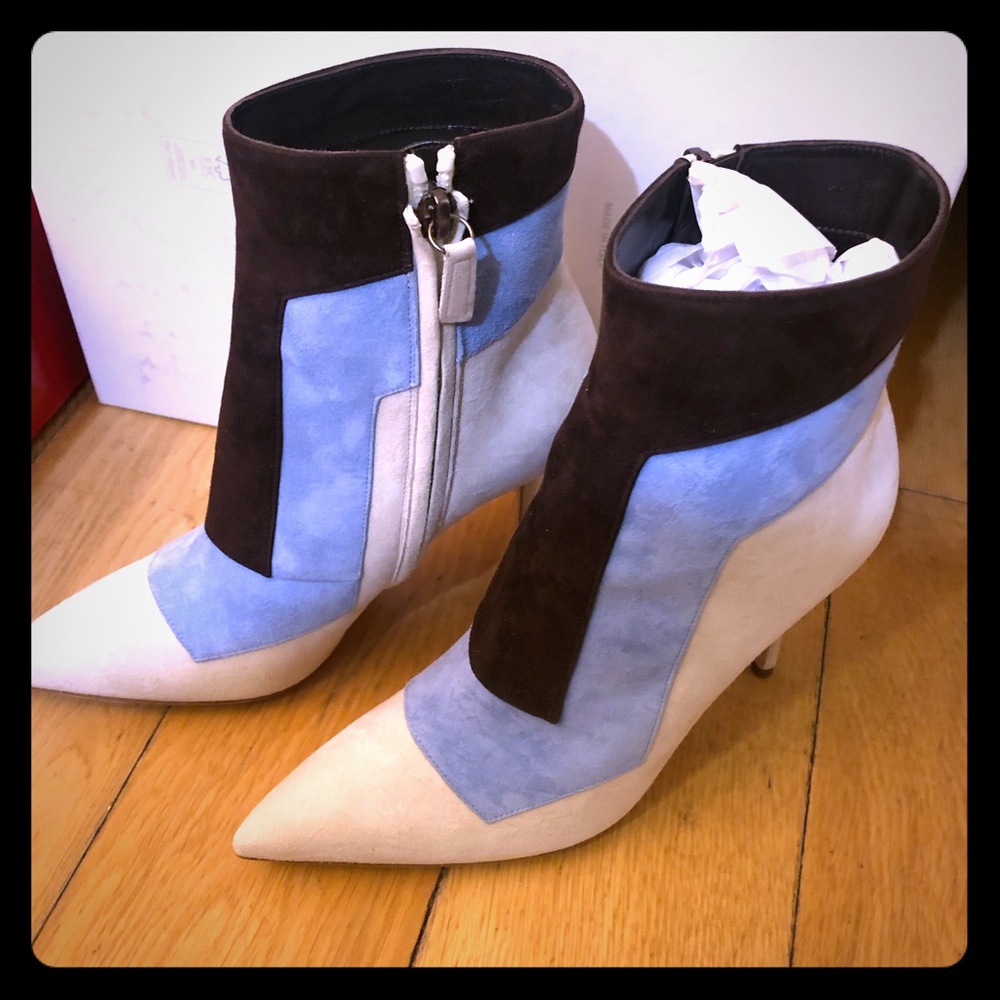 Cream, Blue and Brown Toe Ankle boots